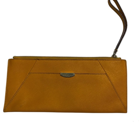 Henri Bendel Tan Wristlet Wristlet - Picture 4 of 5